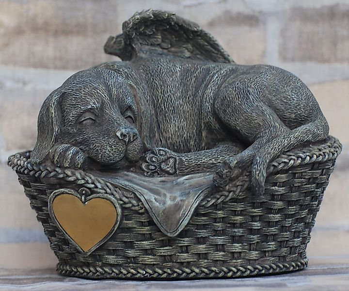 MystiCalls Dekofigur Hunde Urne als Hunde-Engelfigur und Gravurplatte, Tier günstig online kaufen