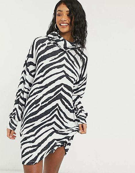 ASOS DESIGN – Superweiches, langärmliges Minikleid mit Rollkragen und Zebra günstig online kaufen