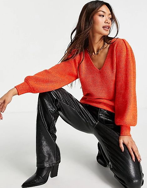 Y.A.S – Veneda – Pullover in Orange mit weiten Ärmeln und V-Ausschnitt günstig online kaufen