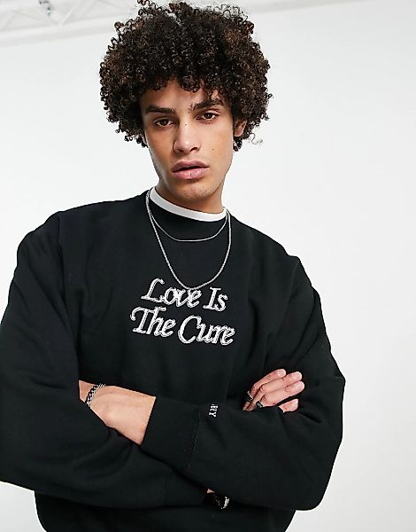 Obey – Sweatshirt in Schwarz mit „Love is the cure“-Schriftzug günstig online kaufen