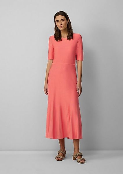 s.Oliver BLACK LABEL Maxikleid Ausgestelltes Feinstrick-Kleid mit Strickmus günstig online kaufen