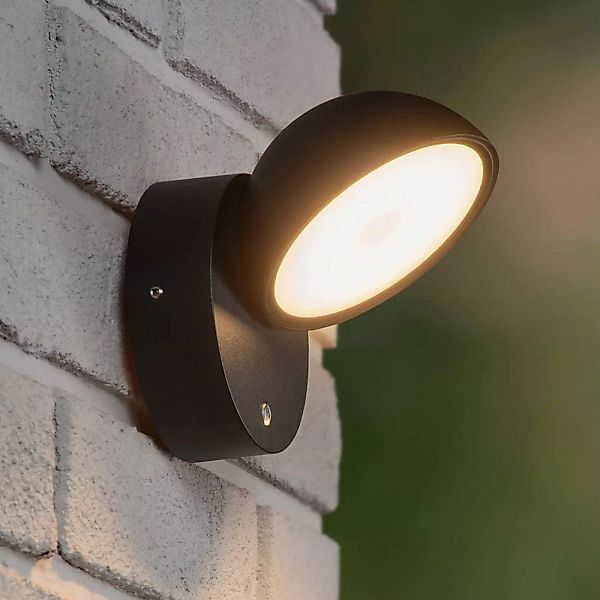 LED-Wandleuchte Finn, schwarz, IP54, Tag/Nacht-Sensor günstig online kaufen