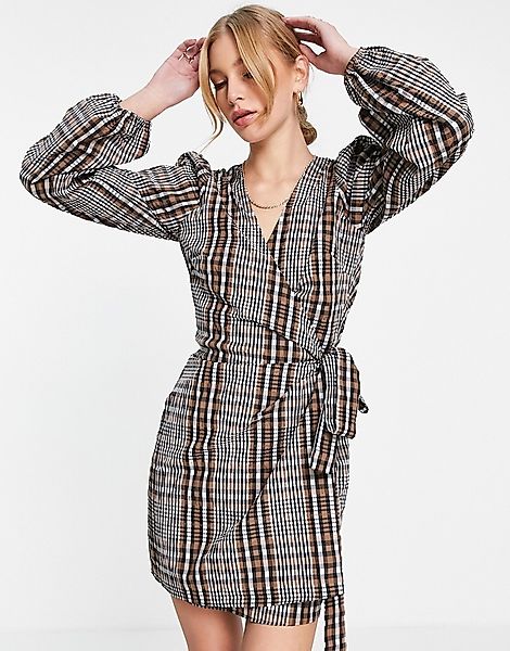Envii – Mini-Wickelkleid mit braunem Karomuster-Mehrfarbig günstig online kaufen