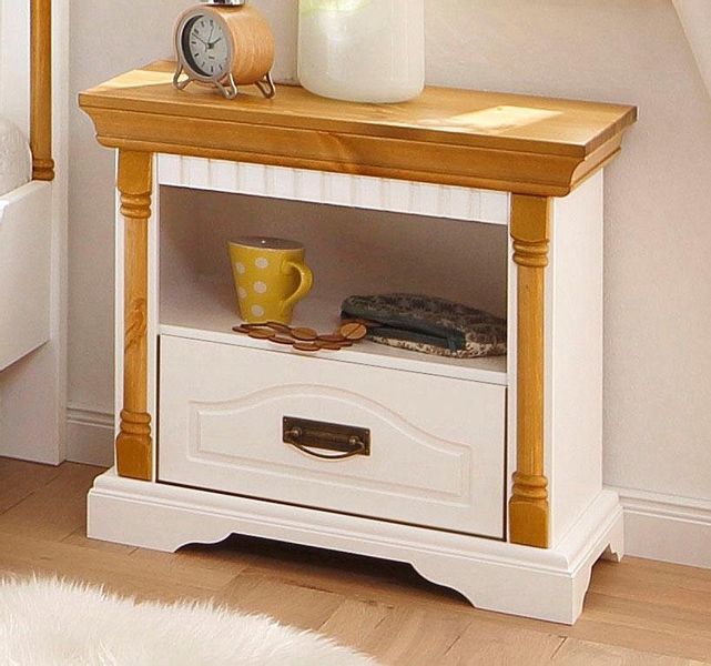 Home affaire Nachtkonsole "Graz" aus massiver Kiefer, mit aufwendigen Detai günstig online kaufen