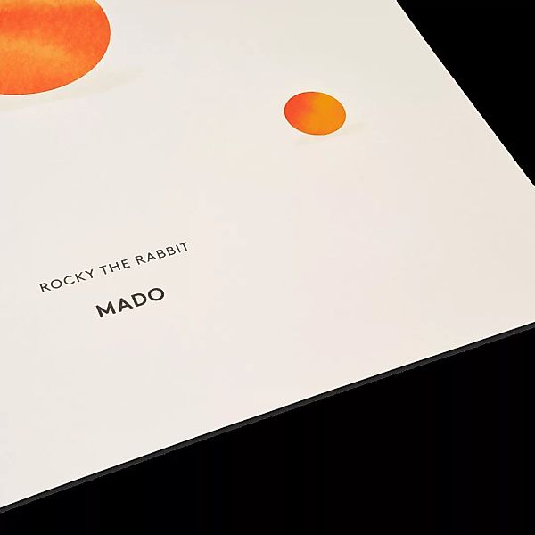 MADO Rocky the Rabbit Kunstdruck von All The Way To Paris (50 x 70 cm) - MA günstig online kaufen