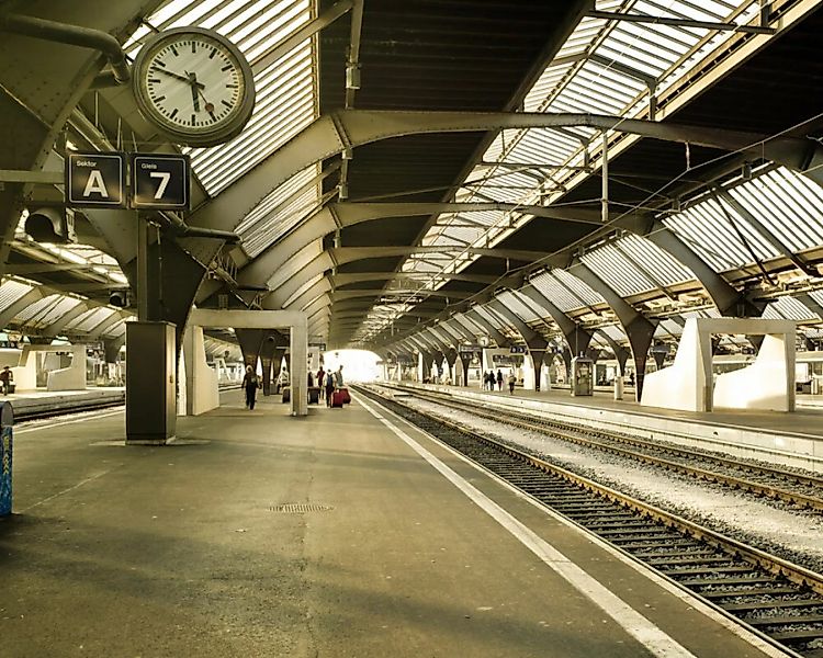 Fototapete "Bahnstation" 4,00x2,50 m / Glattvlies Perlmutt günstig online kaufen