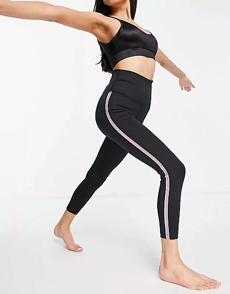 Nike Yoga – Novelty – 7/8-Leggings in Schwarz günstig online kaufen