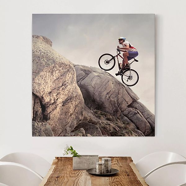 Leinwandbild Portrait - Quadrat Riding up that hill günstig online kaufen