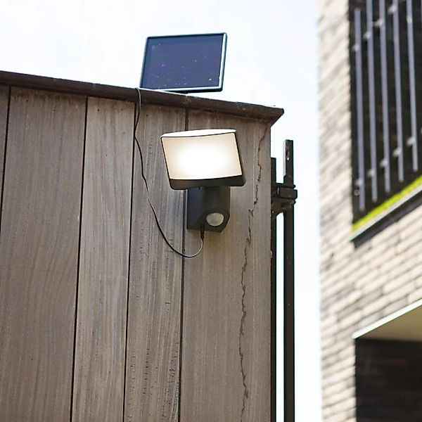 LED Solar Spot Sunshine in Anthrazit 11W 800lm IP54 mit Bewegungsmelder günstig online kaufen