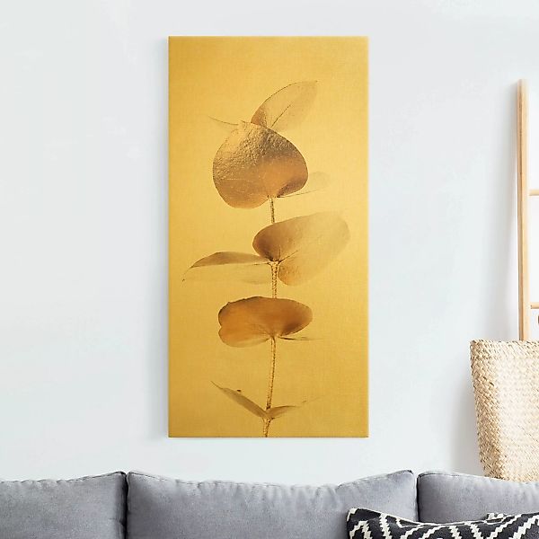 Leinwandbild Goldener Eukalyptuszweig günstig online kaufen
