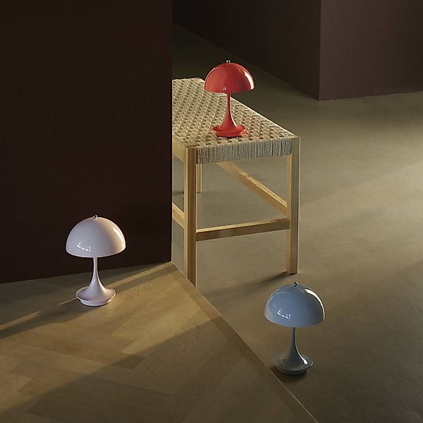 Louis Poulsen Panthella PORTABLE 160 V3, opal hellrosa günstig online kaufen