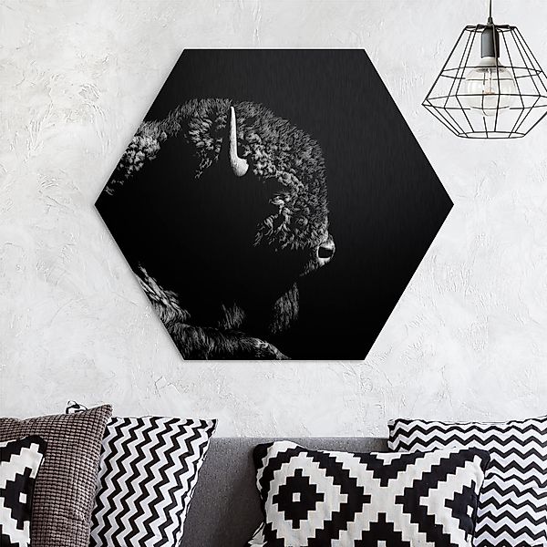 Hexagon-Alu-Dibond Bild Bison vor Schwarz günstig online kaufen