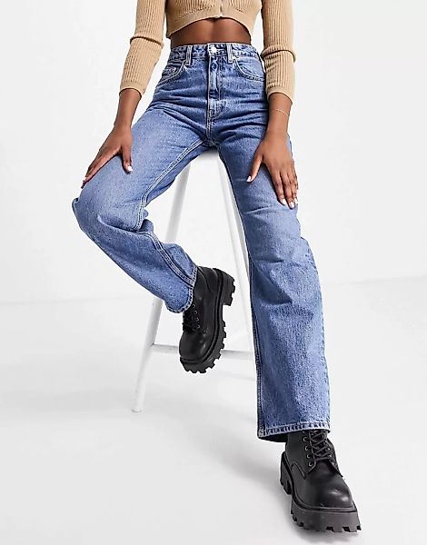 Weekday – Float – Mom-Jeans aus Bio-Baumwolle mit hohem Bund in Harper-Blau günstig online kaufen