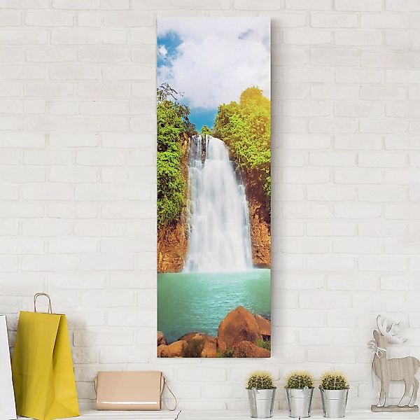 Leinwandbild Wasserfall - Hochformat Paradies Lagune günstig online kaufen