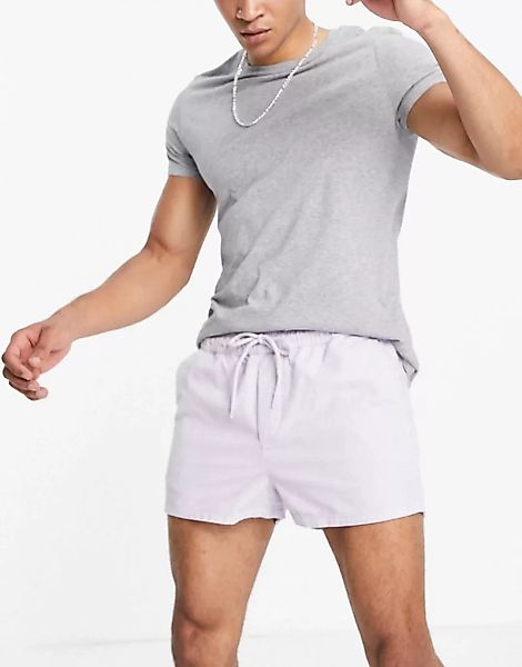 ASOS DESIGN – Kurz geschnittene Shorts aus Cord in der Farbe Flieder-Marine günstig online kaufen