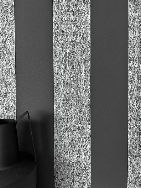 Newroom Vliestapete, Schwarz Tapete Modern Streifen günstig online kaufen