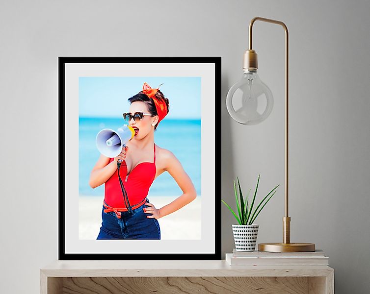 queence Bild »Lifeguard« Art   Bilder von Frauen   Fashion   Frau   Kunst günstig online kaufen