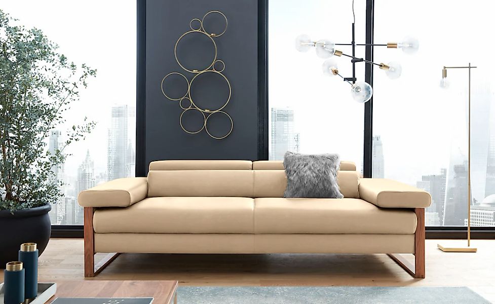 W.SCHILLIG 2,5-Sitzer "finn" German Design Award 2016, Fußgestell Nussbaum günstig online kaufen