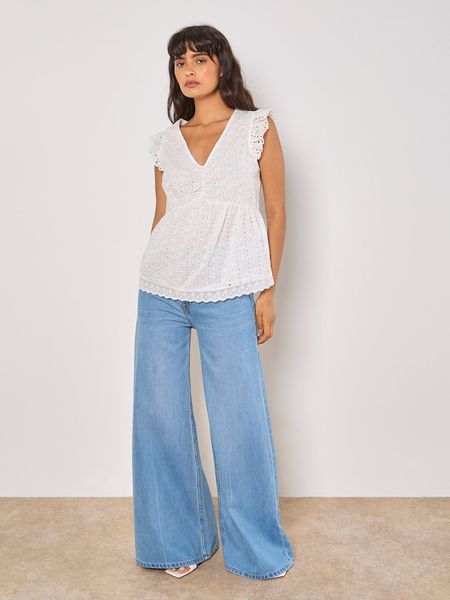 Apricot Blusentop Broderie Top mit Rüschen günstig online kaufen