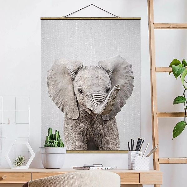 Stoffbild mit Posterleisten Baby Elefant Elsa günstig online kaufen