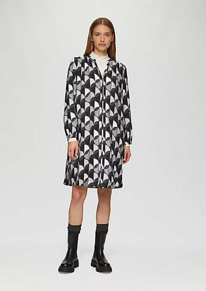 s.Oliver Minikleid Viskose-Kleid mit All-over-Print und seitlichen Eingriff günstig online kaufen