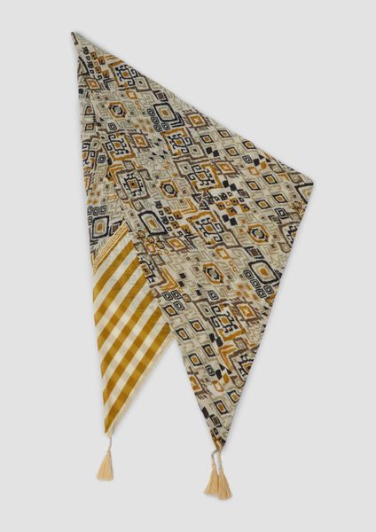 s.Oliver Schal Schal, Dreieckstuch mit All-over-Print günstig online kaufen