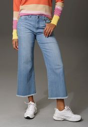 Aniston CASUAL 7/8-Jeans mit leicht ausgefranstem Beinabschluss günstig online kaufen