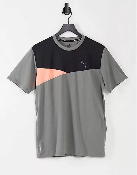 PUMA – Train – Kurzärmliges T-Shirt in Grau mit Farbblockdesign günstig online kaufen
