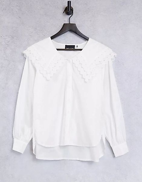 Pieces – Weißes Hemd mit auffälligem Präriekragen günstig online kaufen