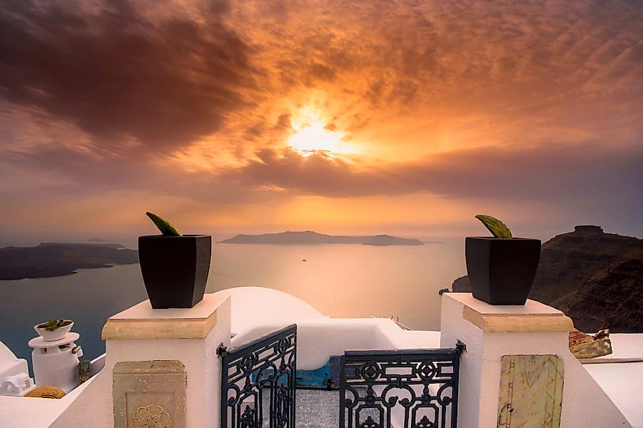 Papermoon Fototapete "TERRASSE-SANTORINI SEE MEER STRAND PALMEN DÜNEN SCHIF günstig online kaufen
