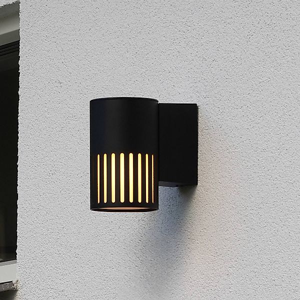 Außenwandlampe Pistoia, schwarz, Höhe 17 cm, Metall, IP54 günstig online kaufen