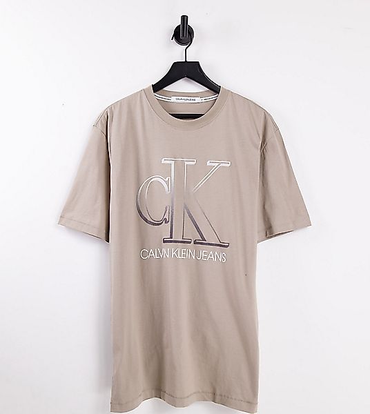 Calvin Klein Jeans Big & Tall – Degrade – T-Shirt in Stein mit Monogramm-Lo günstig online kaufen