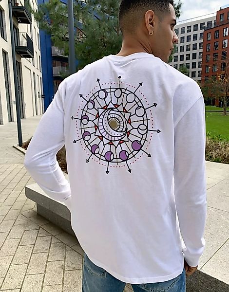 Only & Sons – Langärmliges Oversize-Shirt in Weiß mit mystischem Print hint günstig online kaufen