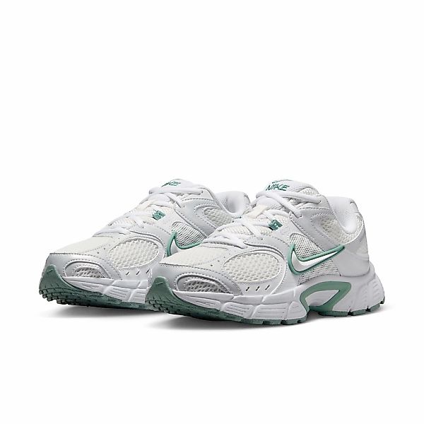Nike Sportswear "W NIKE V5 RNR" inspiriert vom Design des Y2K Nike Vomero 5 günstig online kaufen