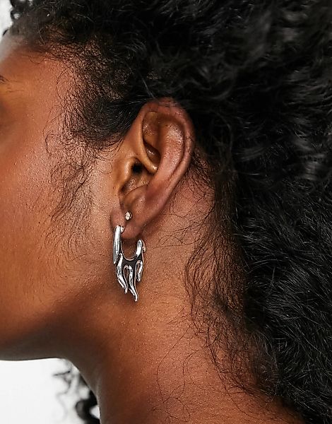 Monki – Silberfarbene Ohrringe günstig online kaufen