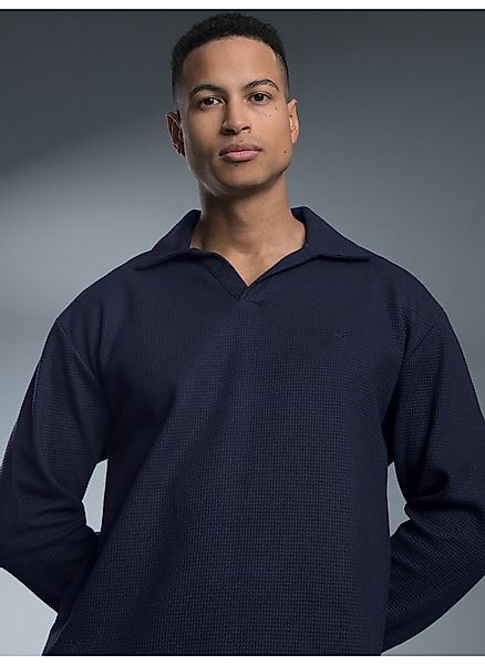 Trigema Poloshirt TRIGEMA Langarm Poloshirt ohne Knopfleiste in Waffeloptik günstig online kaufen