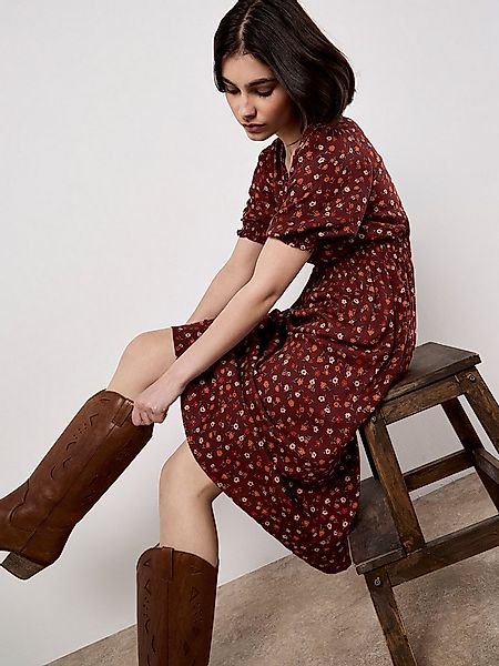 Apricot Midikleid Florales Midikleid mit Smokdetails günstig online kaufen