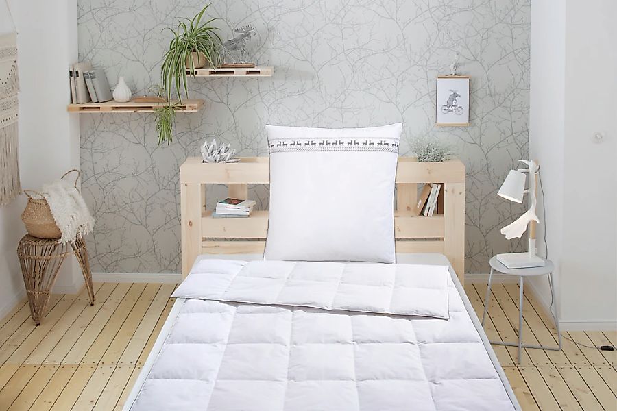 Älgdröm Daunenbettdecke + Kopfkissen "Sorsele, Bettdecke 135x200 cm oder 15 günstig online kaufen