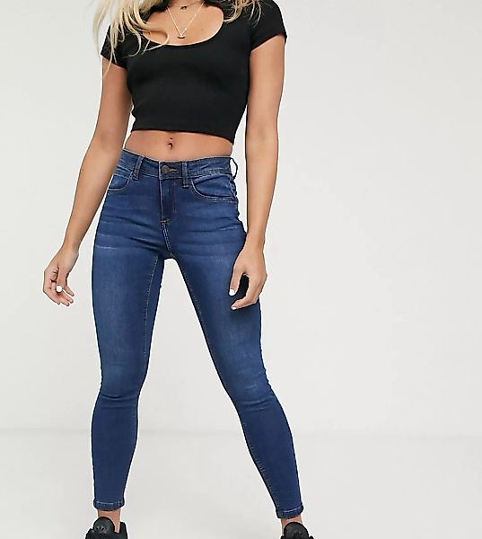 Noisy May Petite – Figurformende Jeans mit hohem Bund in Blau günstig online kaufen