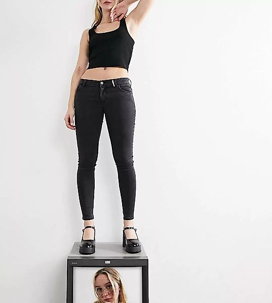 COLLUSION x001 - Hüftige Skinny Jeans in verwaschenem Schwarz günstig online kaufen