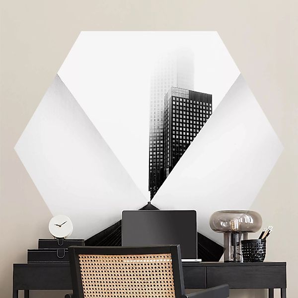 Hexagon Fototapete selbstklebend Geometrische Architekturstudie Schwarz-Wei günstig online kaufen