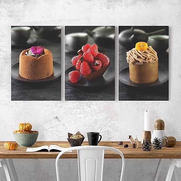 3-teiliges Leinwandbild Küche - Hochformat Schokoladentörtchen mit Himbeere günstig online kaufen