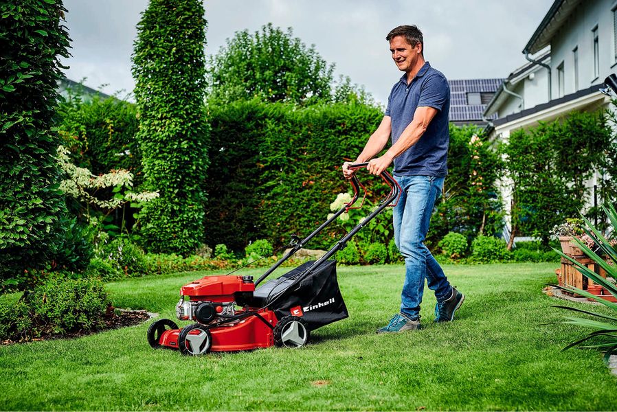 Einhell Benzinrasenmäher "GC-PM 40/2 S" mit Radantrieb günstig online kaufen
