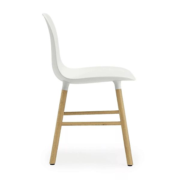 Normann Copenhagen - Form Stuhl Gestell Eiche - weiß/Gestell Eiche natur/48 günstig online kaufen