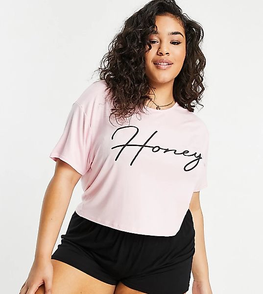 I Saw It First Plus – Pyjama-Set aus T-Shirt und Shorts mit Motiv in Rosa-B günstig online kaufen