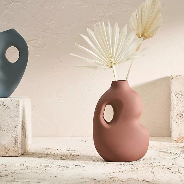 Schneid Studio Organic Vase, Rostbraun - MADE.com günstig online kaufen