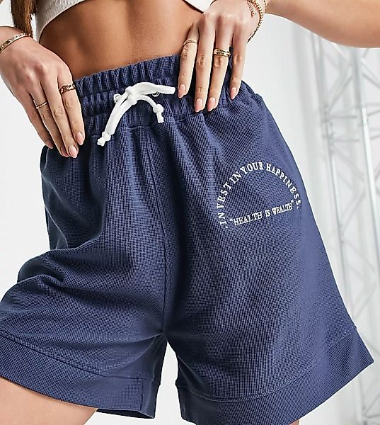 Missguided Tall – Shorts in Blau mit Wellness-Motiv, Kombiteil-Grau günstig online kaufen