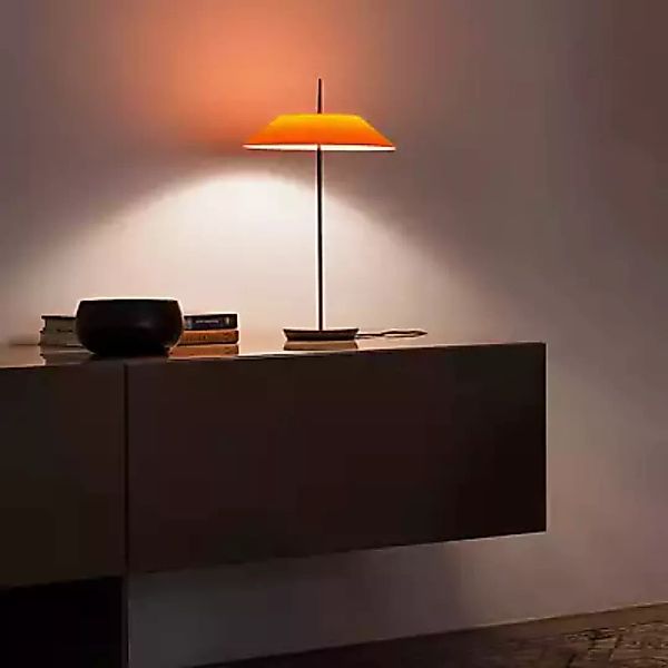 Vibia Mayfair 5500 Tischleuchte LED, graphit/orange günstig online kaufen