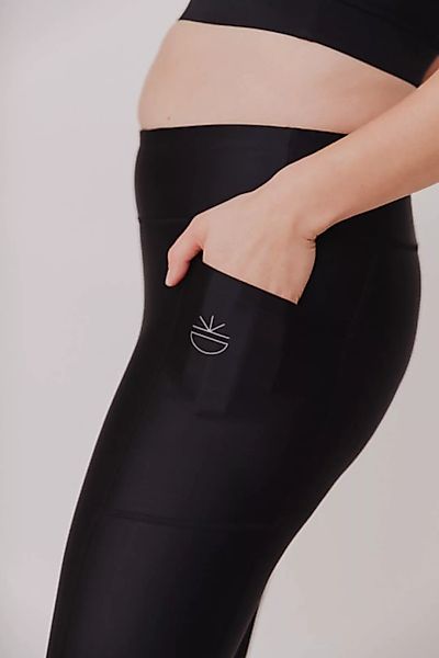 Damen Econyl® Leggings "Fit For Future" Besonnen Mindful Yoga Fashion günstig online kaufen