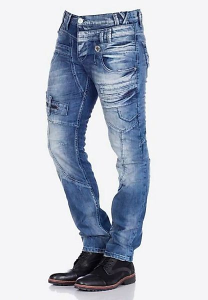Cipo & Baxx Bequeme Jeans mit coolen Zier-Elementen günstig online kaufen